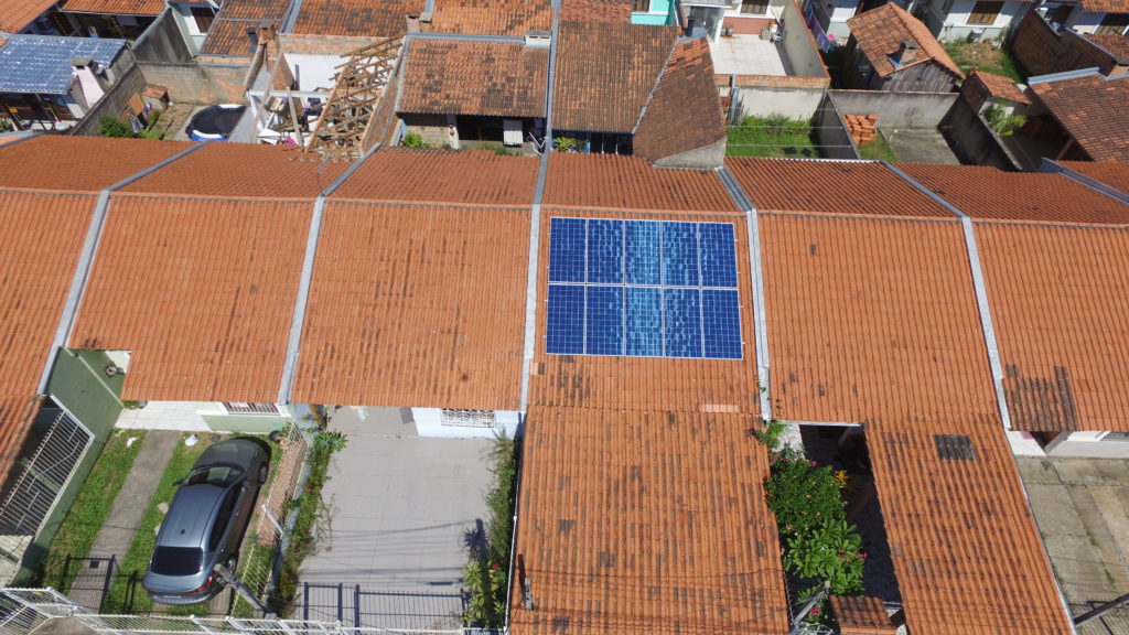 Instalação de energia limpa e renovável na zona sul de Porto Alegre