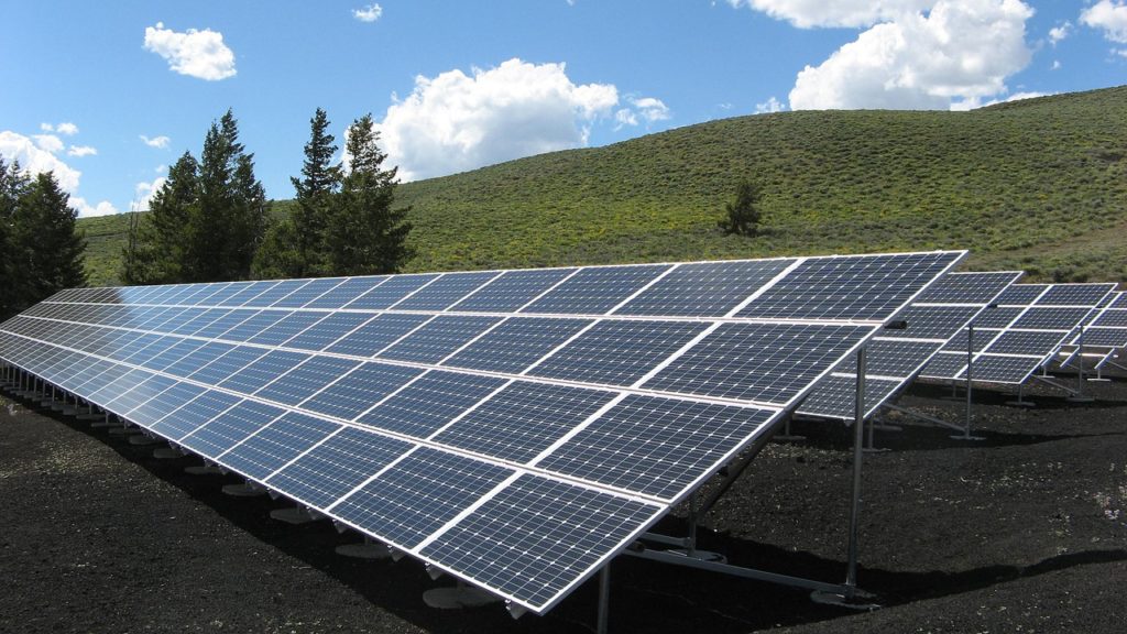 Limpeza dos painéis solares - Elysia energia solar Rio Grande do Sul