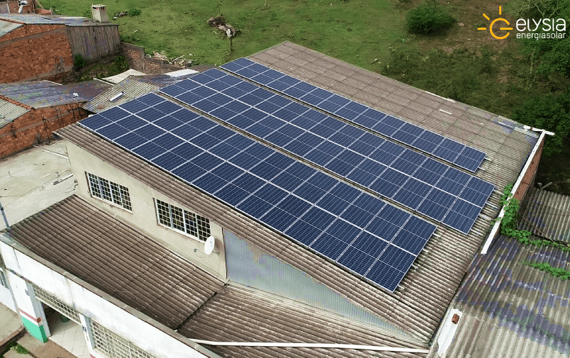 Mercado com energia solar Gravataí - Elysia sistema fotovoltaico empresarial