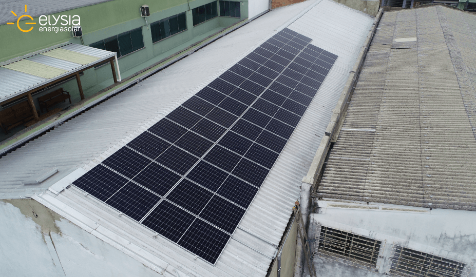 Energia solar em loja de Gravataí